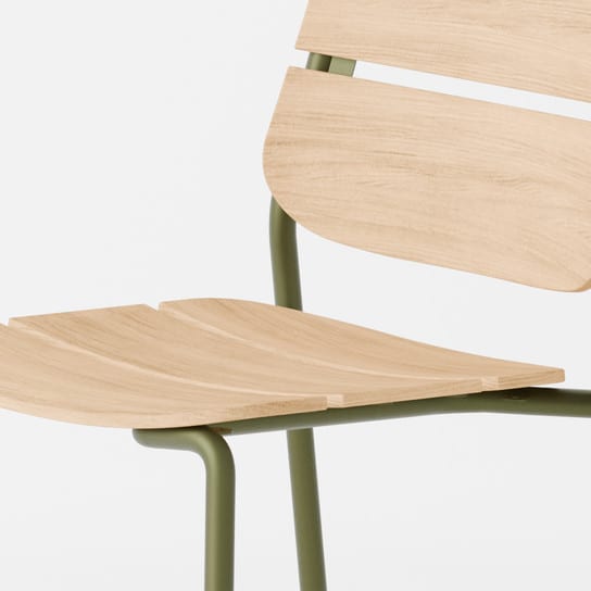 Artwood: close-up of Texas P100 side chair (AL)